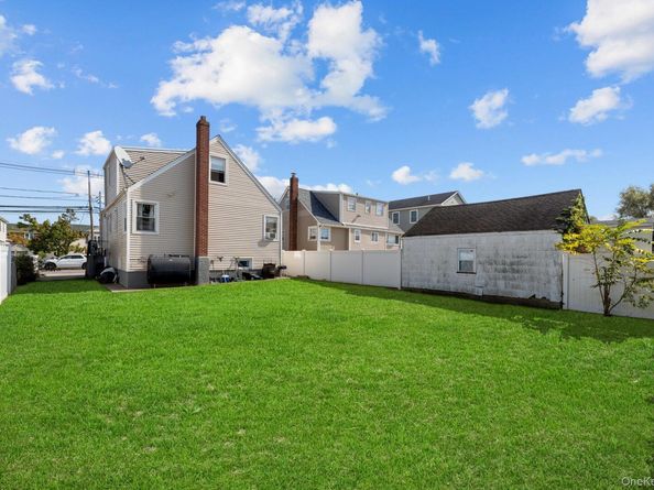 310 Miller Avenue, Freeport NY 11520