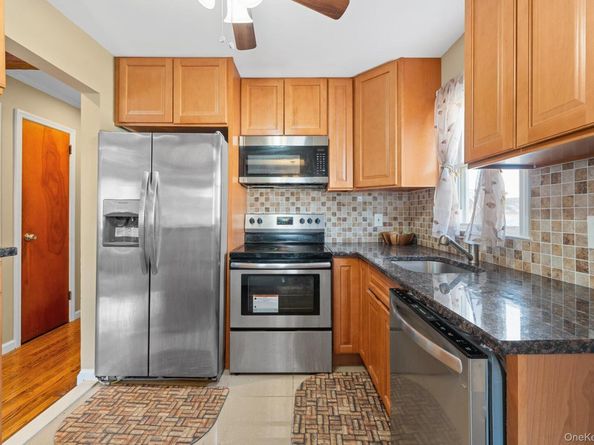 310 Miller Avenue, Freeport NY 11520