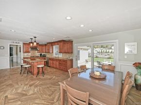 10 Burnham Lane, Dix Hills NY 11746