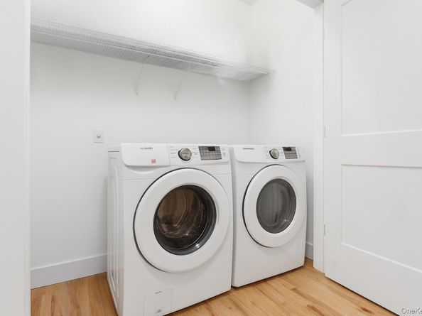 27 Pinewood Dr, Shirley NY 11967