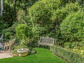 17 Church Street, Locust Valley NY 11560