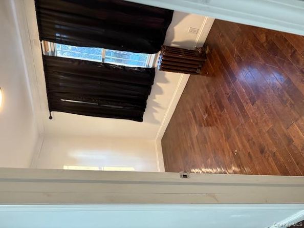 21511 111th Road, Queens Village NY 11429