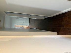 21511 111th Road, Queens Village NY 11429