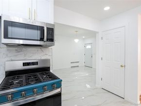 115 N Corona Avenue, Valley Stream NY 11580