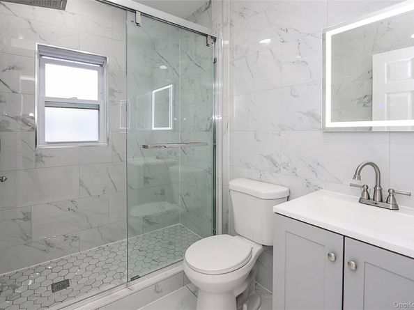 115 N Corona Avenue, Valley Stream NY 11580