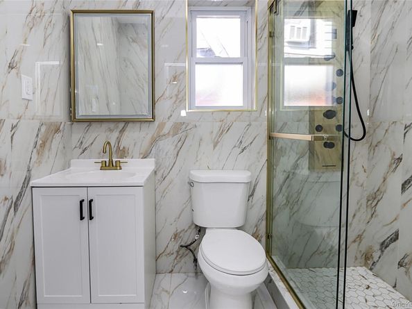 115 N Corona Avenue, Valley Stream NY 11580