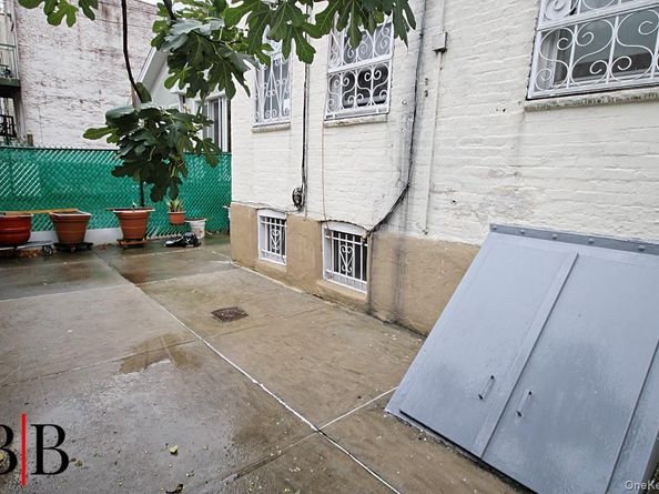 1483 E 2 Street, Brooklyn NY 11230