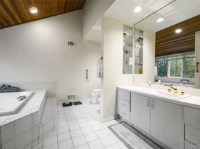 18 Golf Club Road, Saint James NY 11780