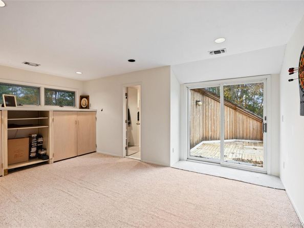 18 Golf Club Road, Saint James NY 11780