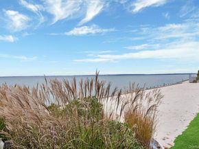 210 3rd Street, Laurel NY 11948