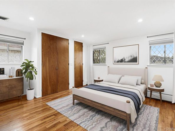 740 Eagle Drive, Valley Stream NY 11581