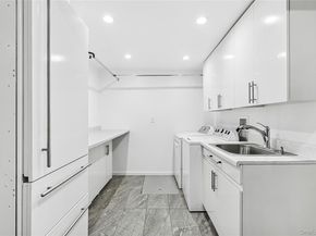 740 Eagle Drive, Valley Stream NY 11581