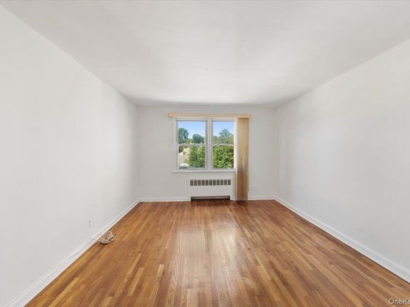 95 N Broadway C26, White Plains NY 10603