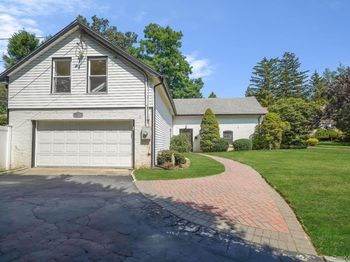 7 Ashleigh Court