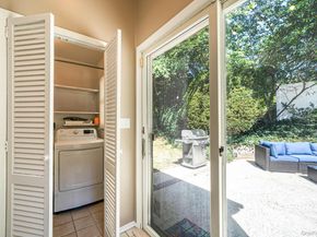 26 Long Ridge Road, Plainview NY 11803