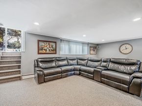26 Long Ridge Road, Plainview NY 11803