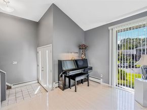 26 Long Ridge Road, Plainview NY 11803