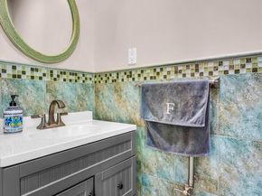 6 Saddler Court, South Huntington NY 11746