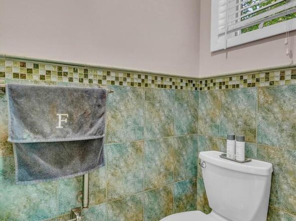 6 Saddler Court, South Huntington NY 11746