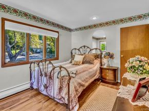 6 Saddler Court, South Huntington NY 11746