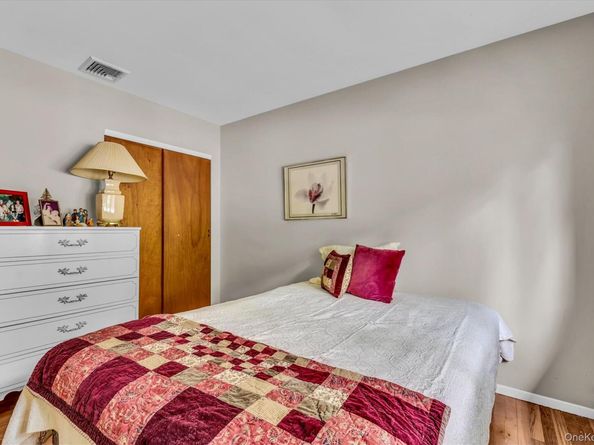 6 Saddler Court, South Huntington NY 11746