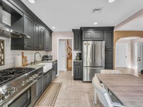 6 Saddler Court, South Huntington NY 11746