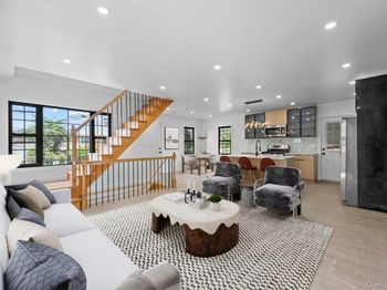 526 Grassmere Terrace