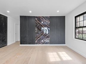 526 Grassmere Terrace, Far Rockaway NY 11691