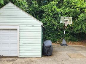 26 Parkside Road, West Hempstead NY 11552