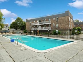 2 Fowler Avenue 206, Lynbrook NY 11563