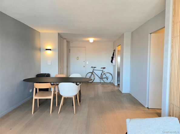 70-31 108th Street 12F, Forest Hills NY 11375