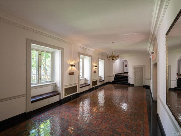 4 Park Lane 1C, Mount Vernon NY 10552