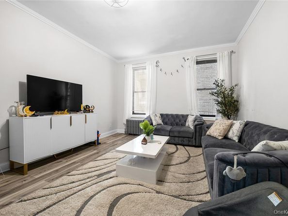 4333 48th Street 1B, Sunnyside NY 11104