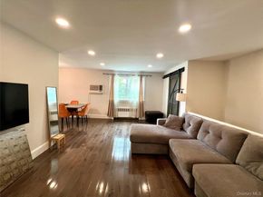 224-33 Kingsbury Avenue B, Oakland Gardens NY 11364