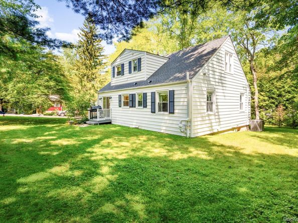 23 Brookside Place, Pleasantville NY 10570
