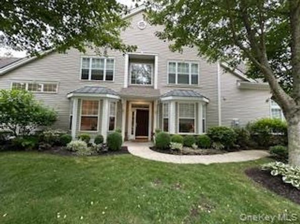167 Melody Court, Eastport NY 11941