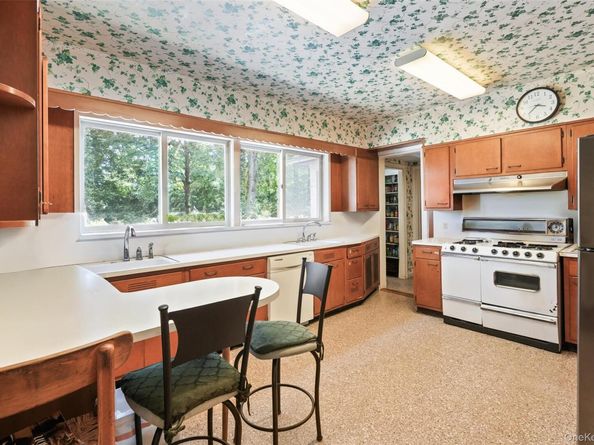 175 Lyncroft Road, New Rochelle NY 10804