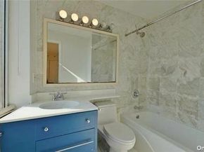 132-03 Sanford Avenue 8M, Flushing NY 11355