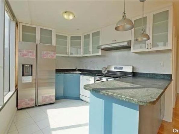 132-03 Sanford Avenue 8M, Flushing NY 11355