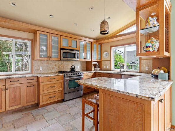 93 Ocean Road, Ocean Beach NY 11770