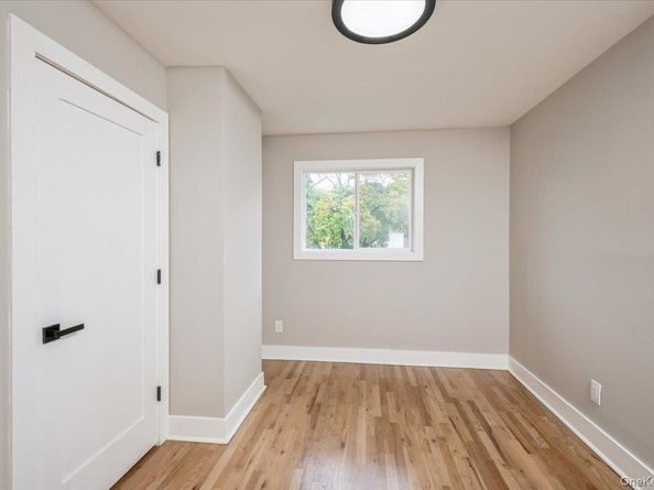 2 Ravenwood Drive, Kings Park NY 11754