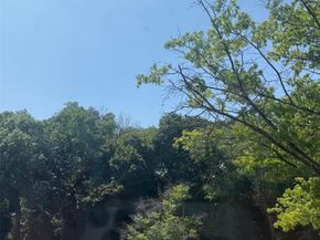 83-55 Woodhaven Boulevard 2K, Woodhaven NY 11421