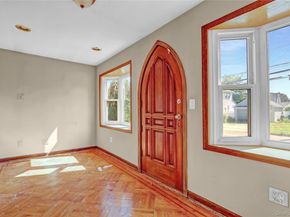 89 Rolling Street, Lynbrook NY 11563
