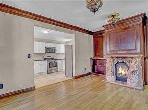89 Rolling Street, Lynbrook NY 11563