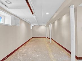 89 Rolling Street, Lynbrook NY 11563