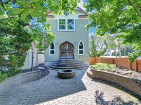 89 Rolling Street, Lynbrook NY 11563
