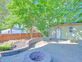 89 Rolling Street, Lynbrook NY 11563