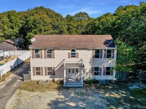 436 N Magee Street, Southampton NY 11968