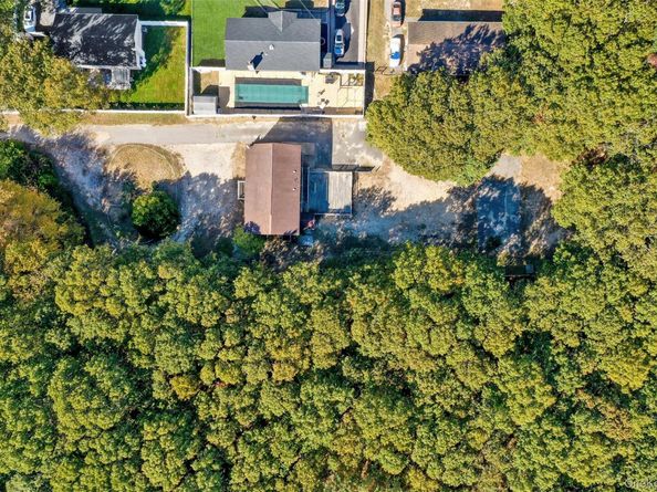 436 N Magee Street, Southampton NY 11968
