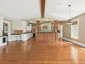 90 Thompson Avenue, Babylon NY 11702